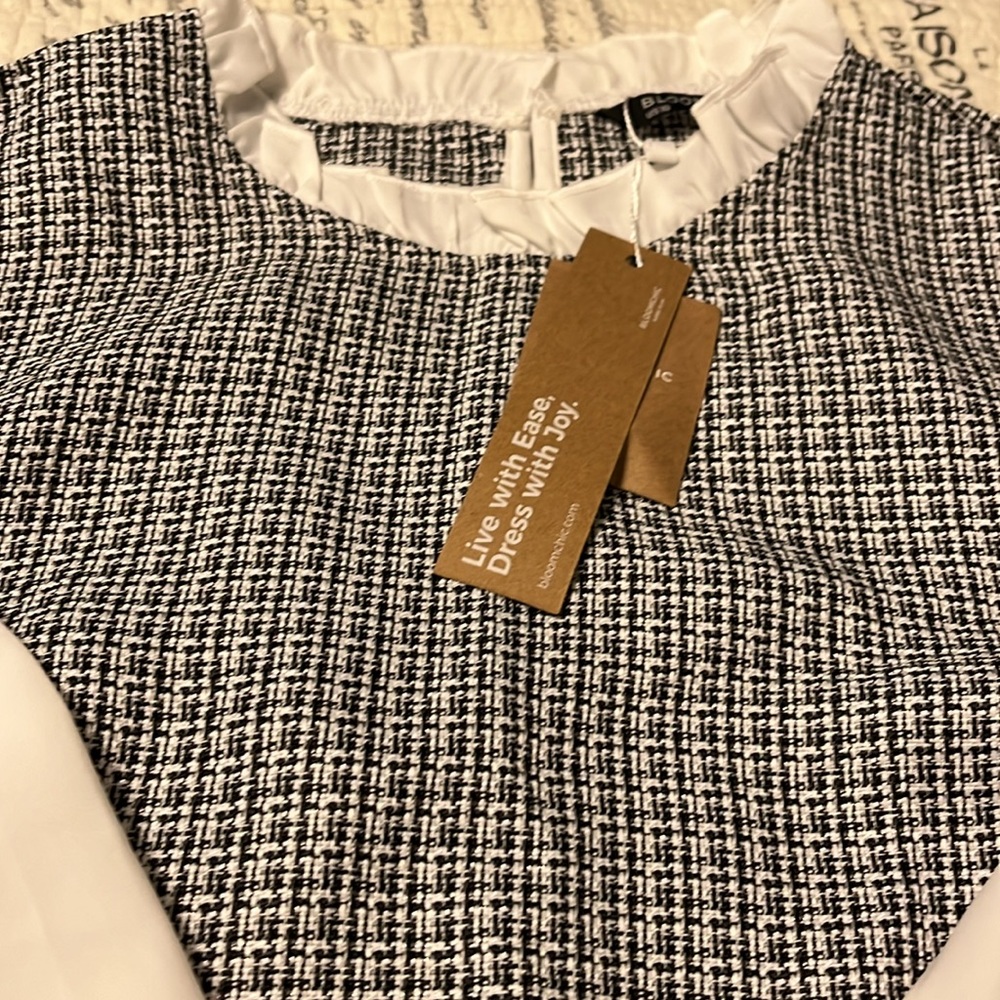 Bloomchic Ruffle Neck Tweed Top - Picture 5 of 5